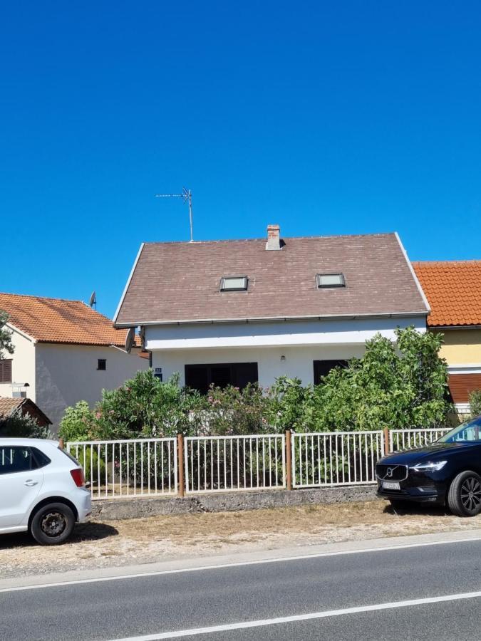 Apartman Frketic Zaboric Exteriör bild