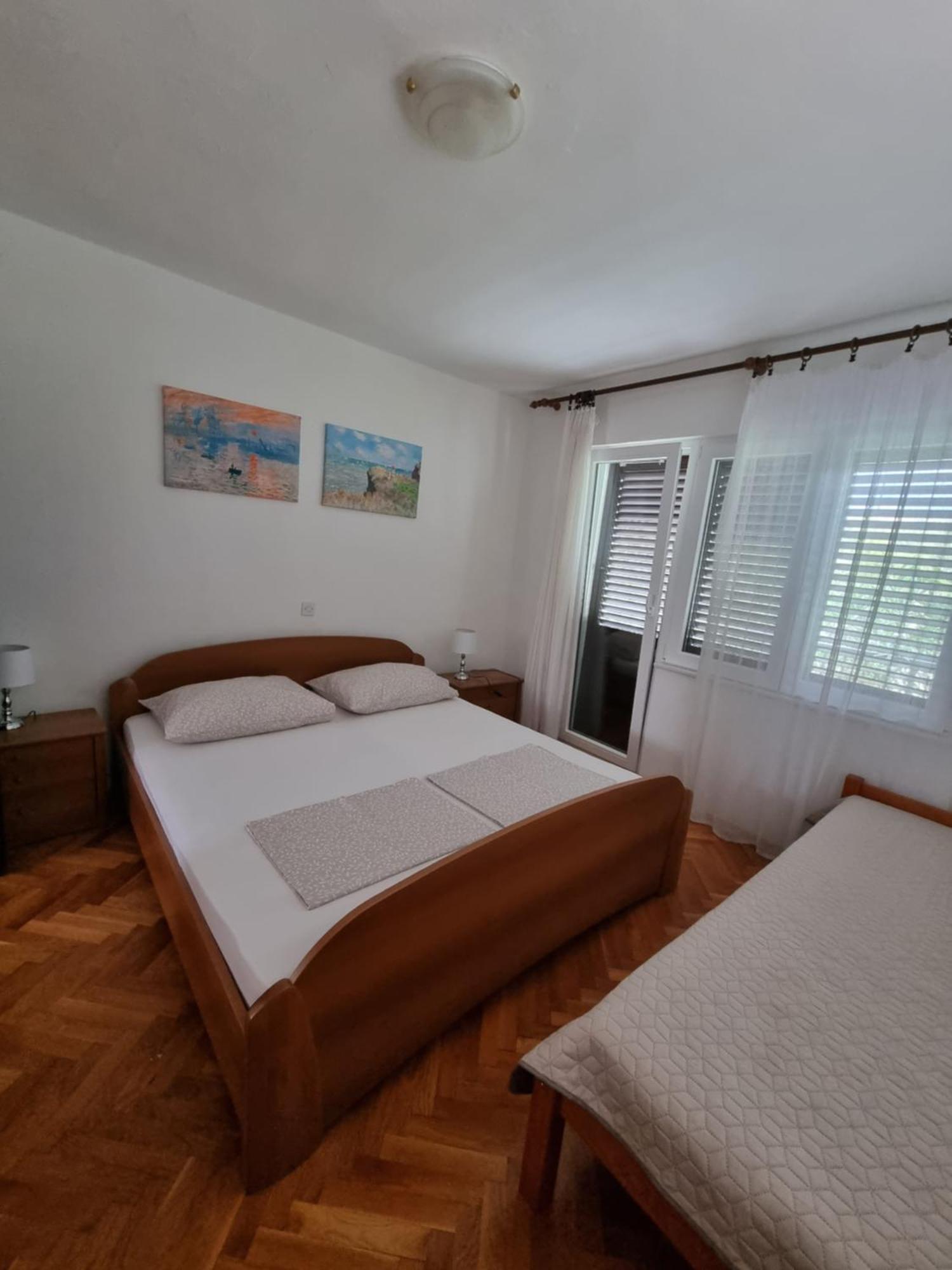 Apartman Frketic Zaboric Exteriör bild