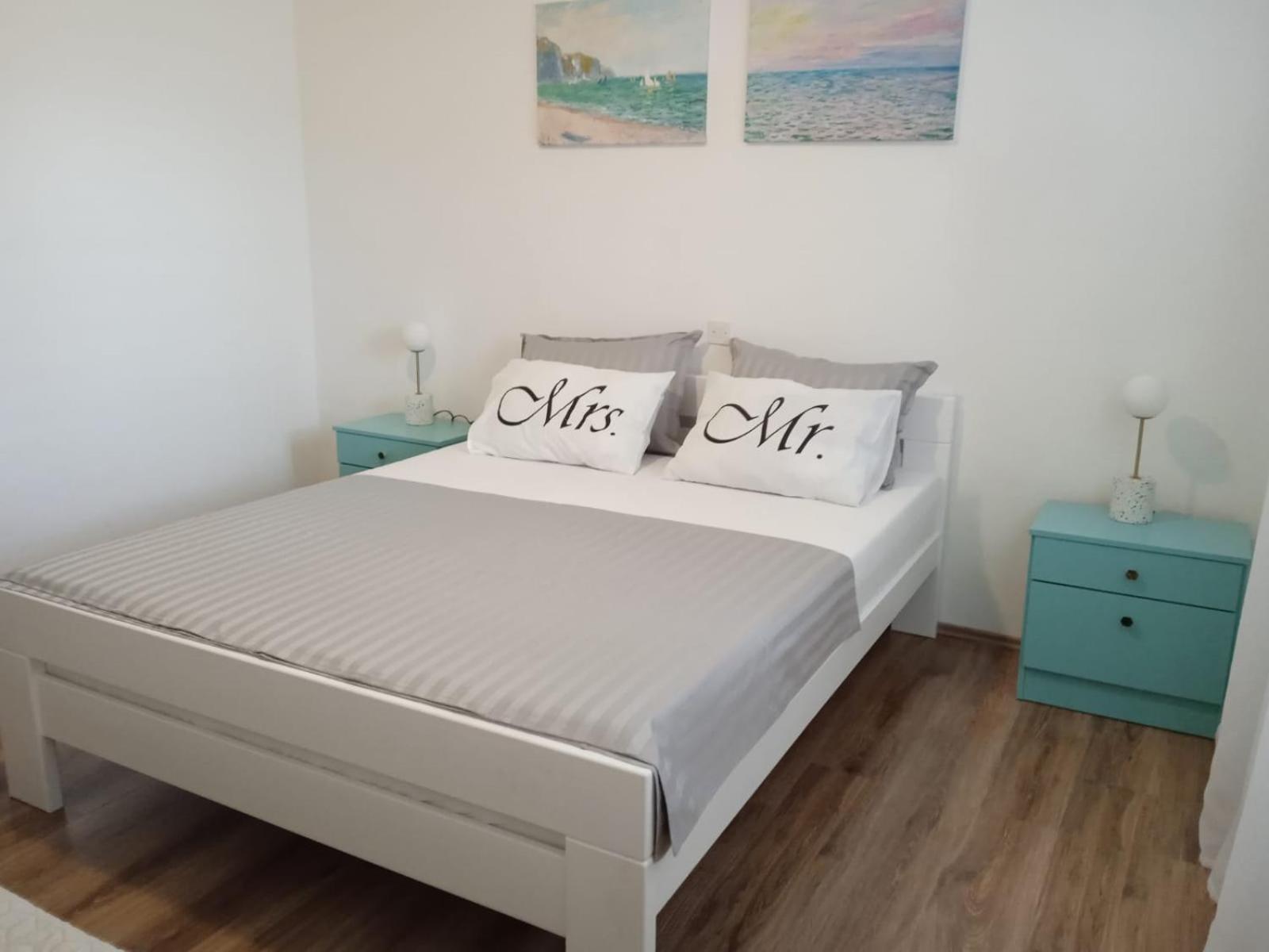 Apartman Frketic Zaboric Exteriör bild