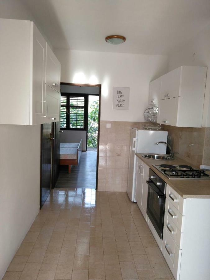 Apartman Frketic Zaboric Exteriör bild